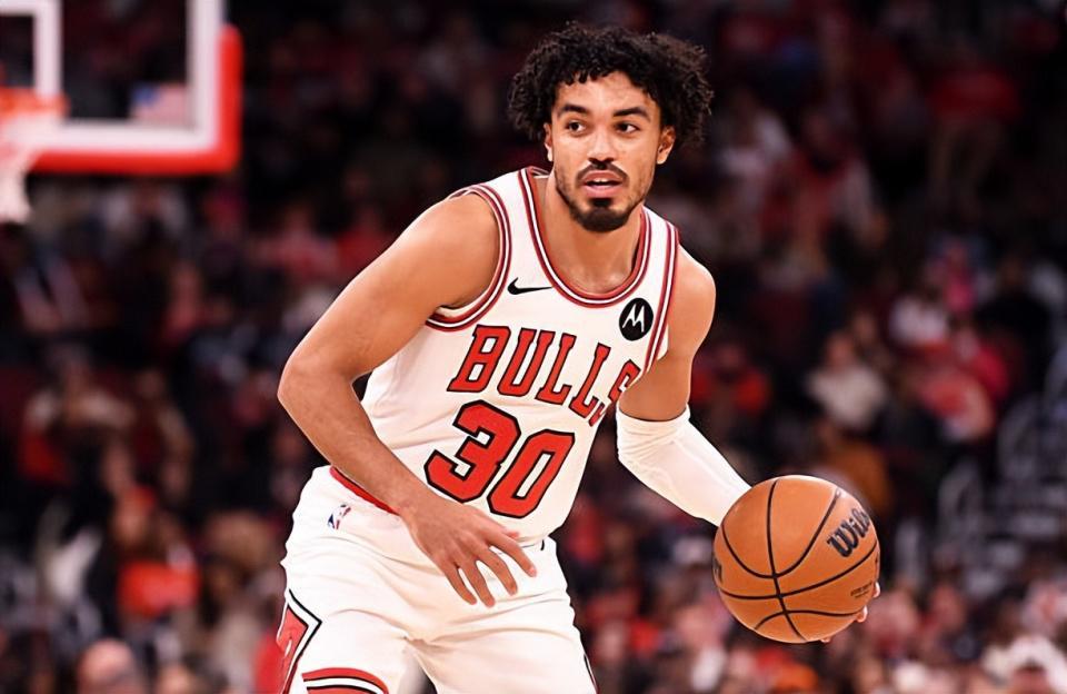 开云体育官网-正负值+32！公牛替补控卫算是在各方面都打爆了快船的防线？