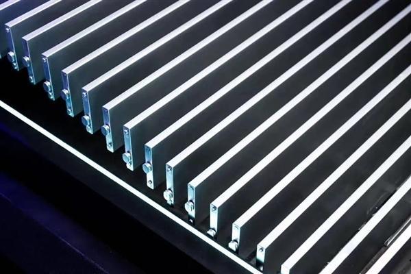 开云体育app-王传福：为什么买燃油车 大家都不会关注油箱大小